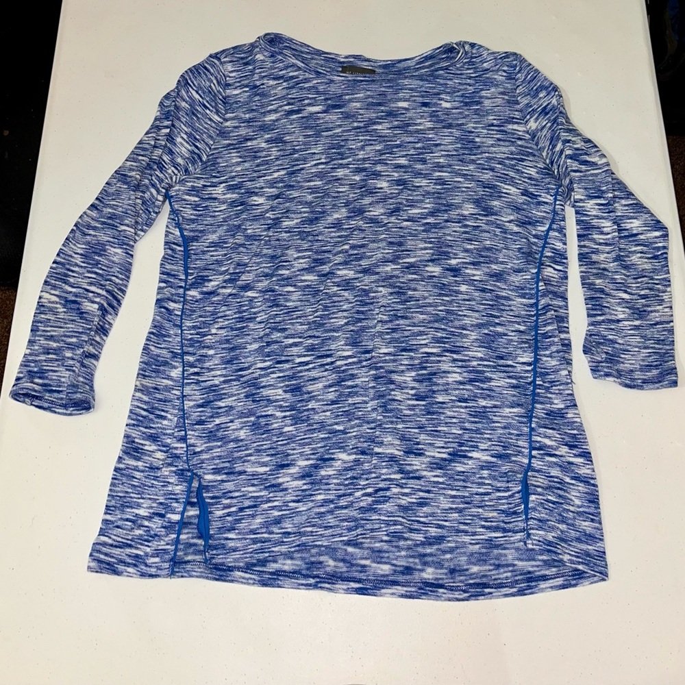 💙 The Limited Knit Blouse